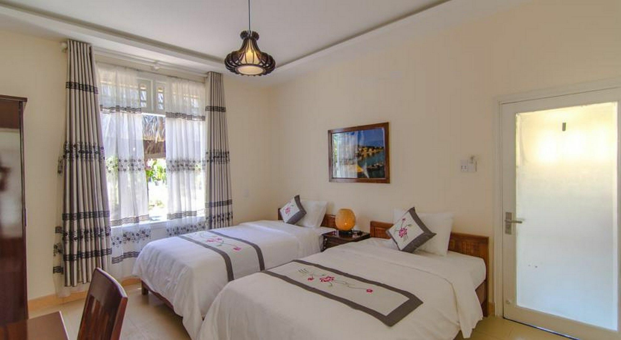 The Moon River Homestay & Villa هوي ان المظهر الخارجي الصورة